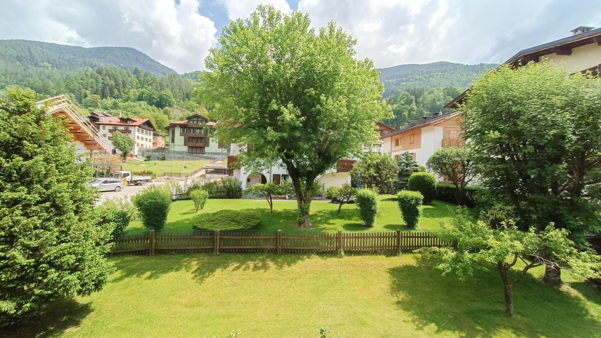 La Cri Bed & Breakfast Giustino Exterior foto